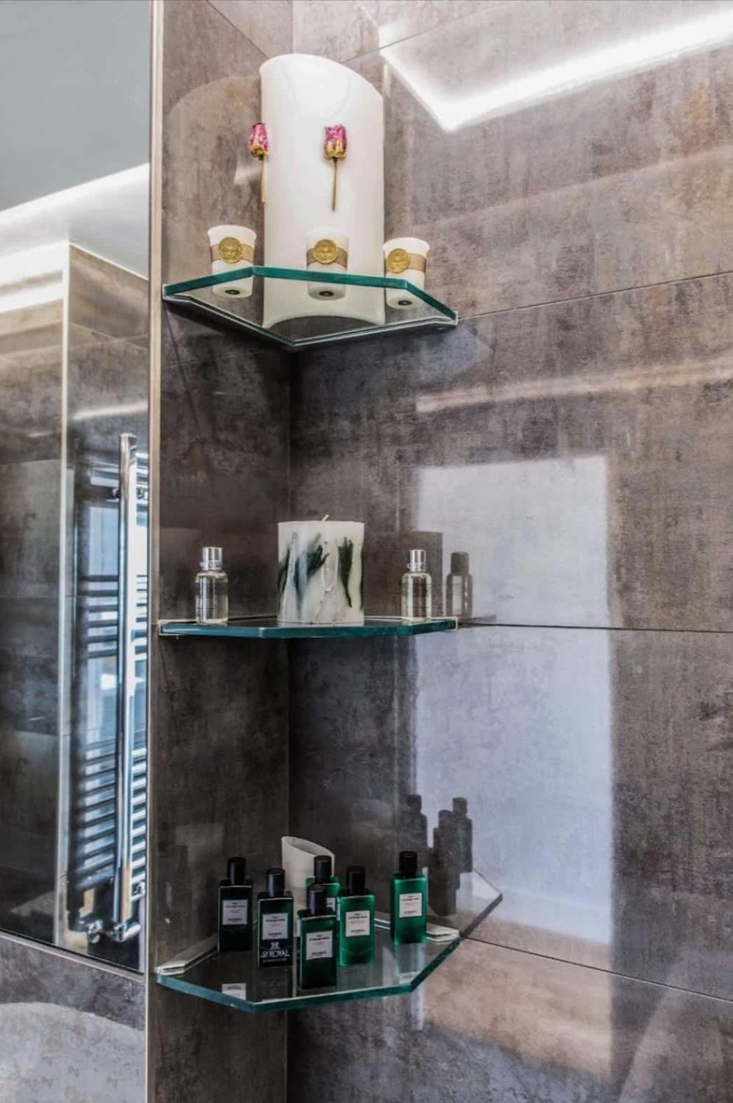 Incredible 3br Battersea Flat & Spectacular View Appartamento *